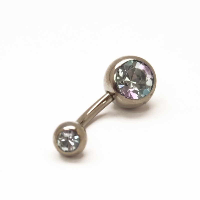Titanium navel with double stone